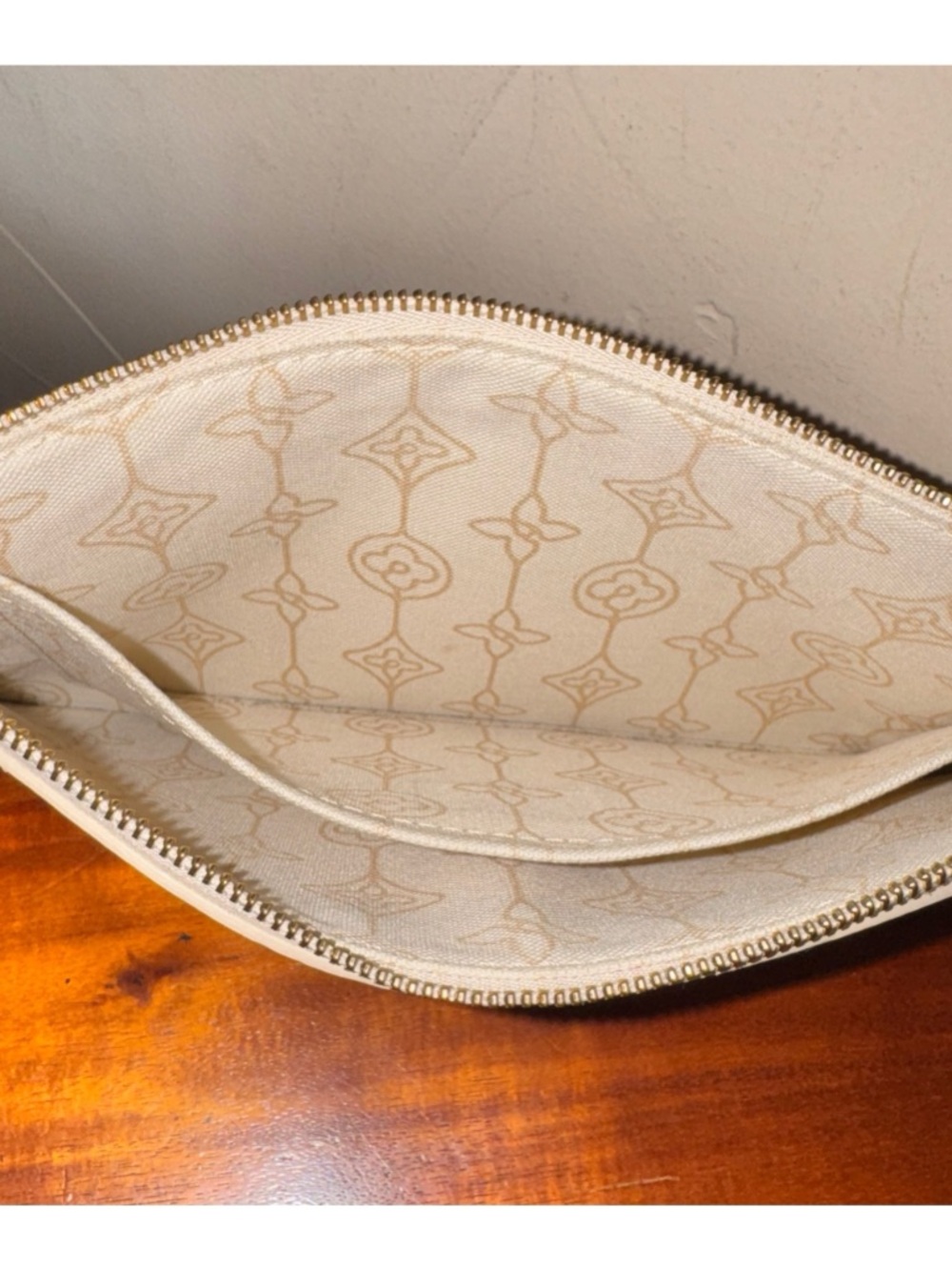 🤍GORGEOUS 🤍LOUIS VUITON DAMIER AZUR POCHETTE NAUTICAL EDITION - Picture 10 of 13